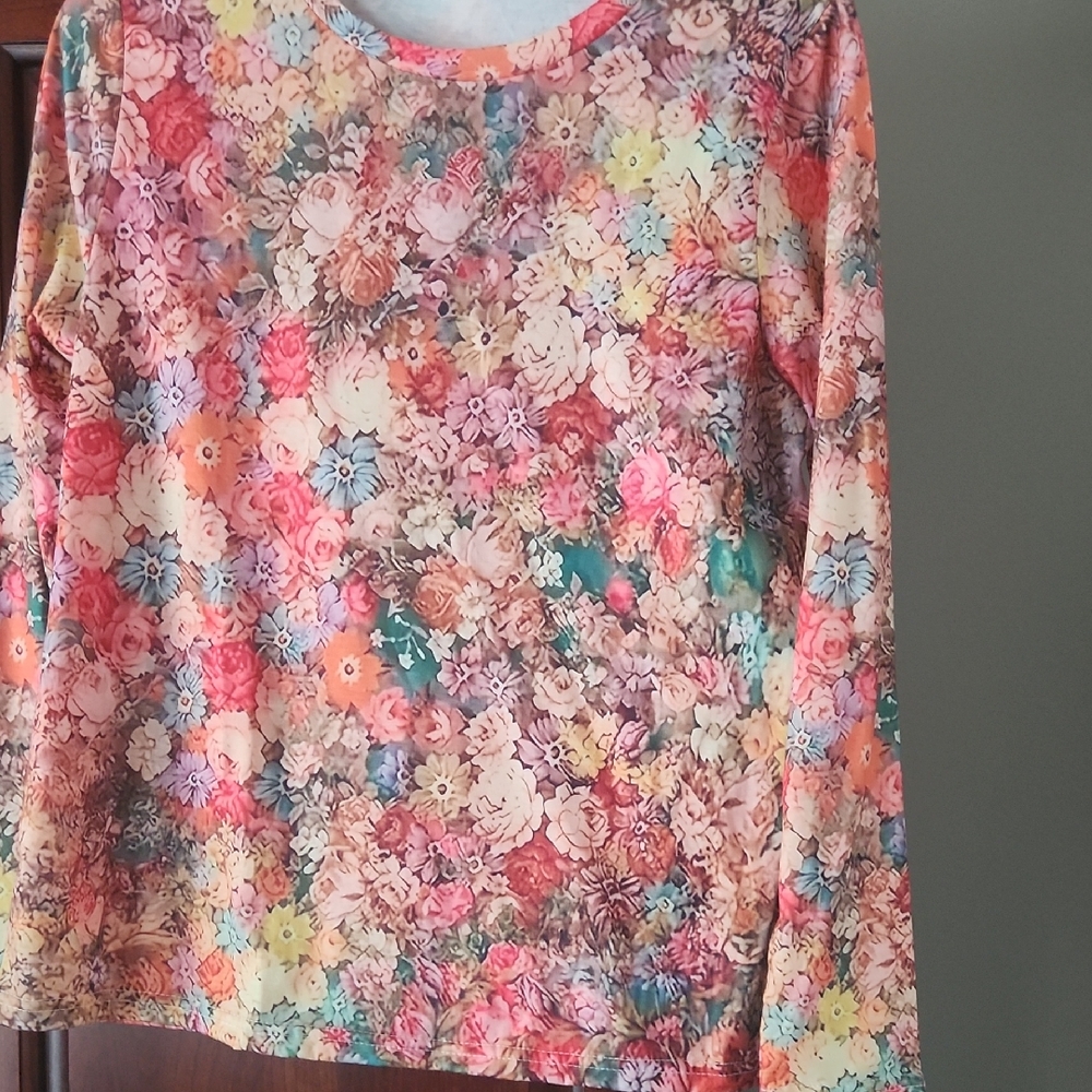 Floral Long Sleeve Top
